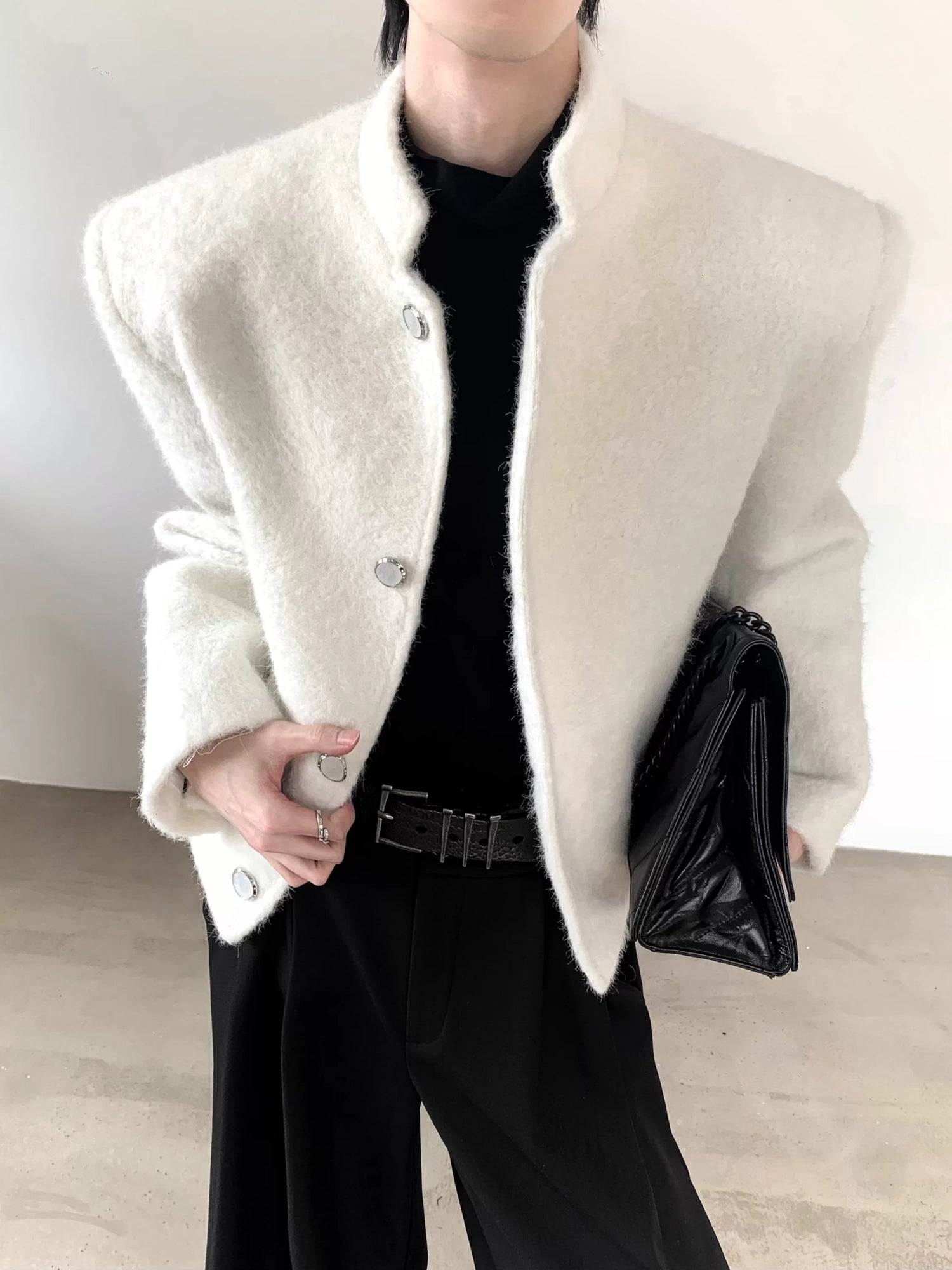 Jaqueta Curta de Lã com Ombros Almofadados 