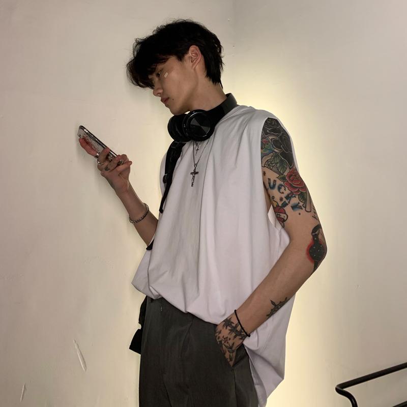 Chaleco básico de gran tamaño.