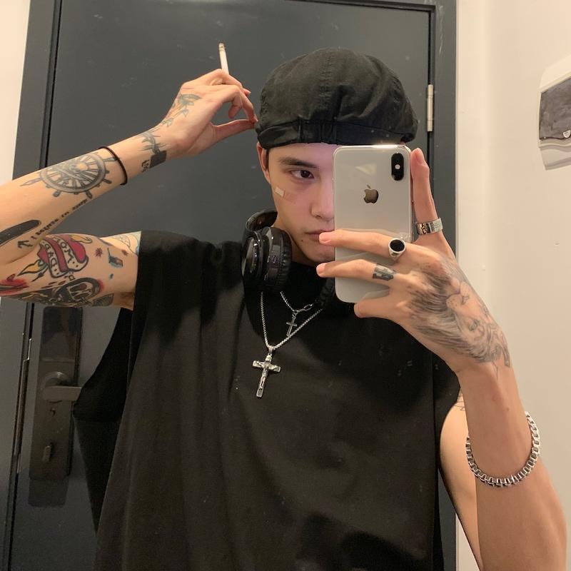 Chaleco básico de gran tamaño.