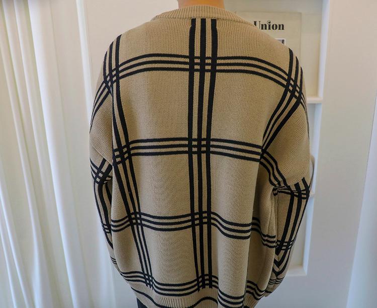 Увеличенный пледный кардиган